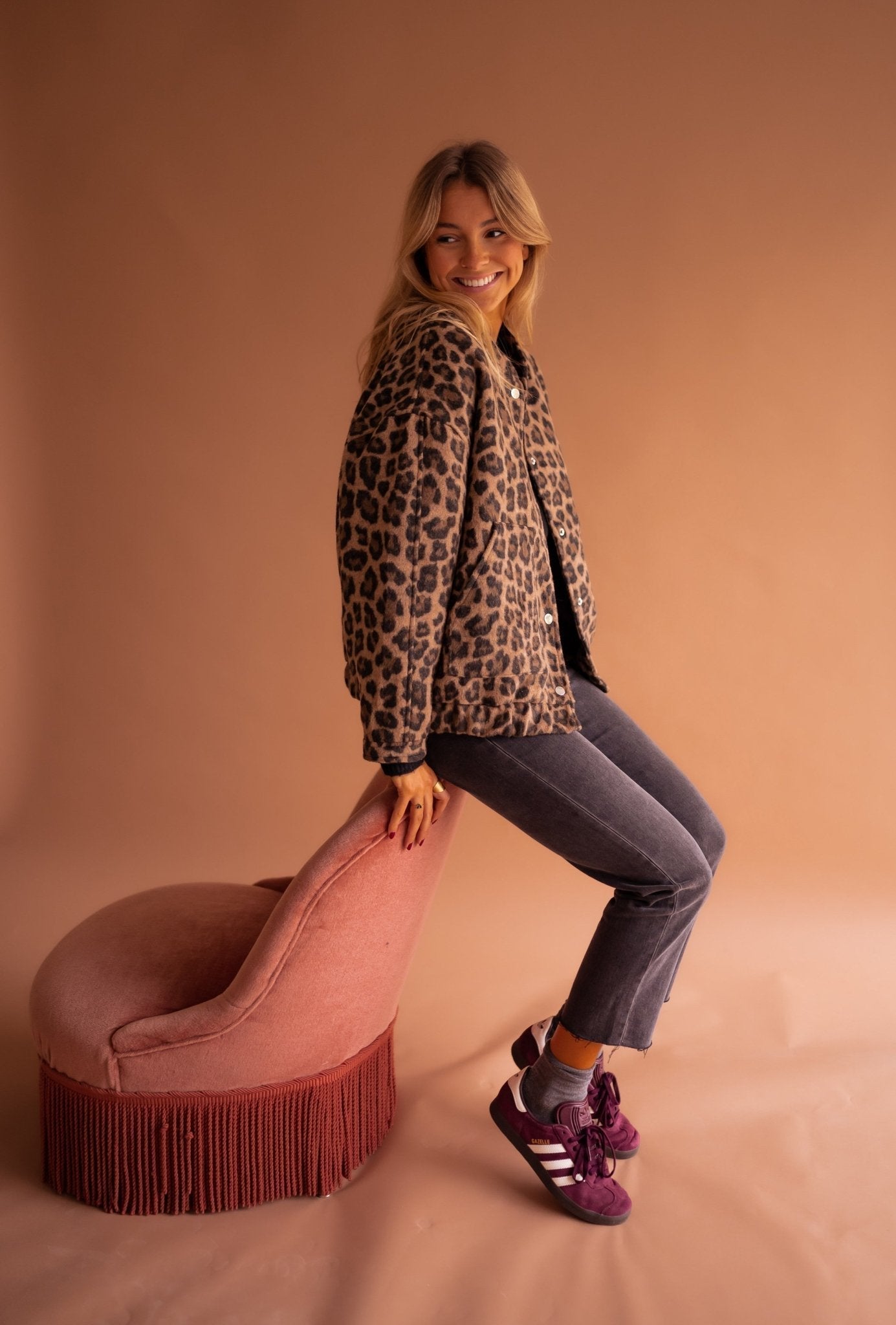 Sarah™ | Trendige Jacke mit Leopardenmuster